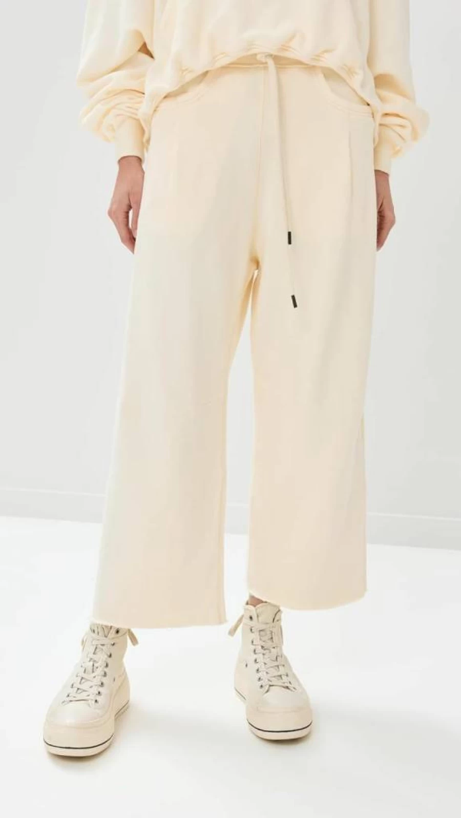 R13 Women's High-Waisted Cropped Pleated Sweatpants - Trendy Casual Lounge Pants
