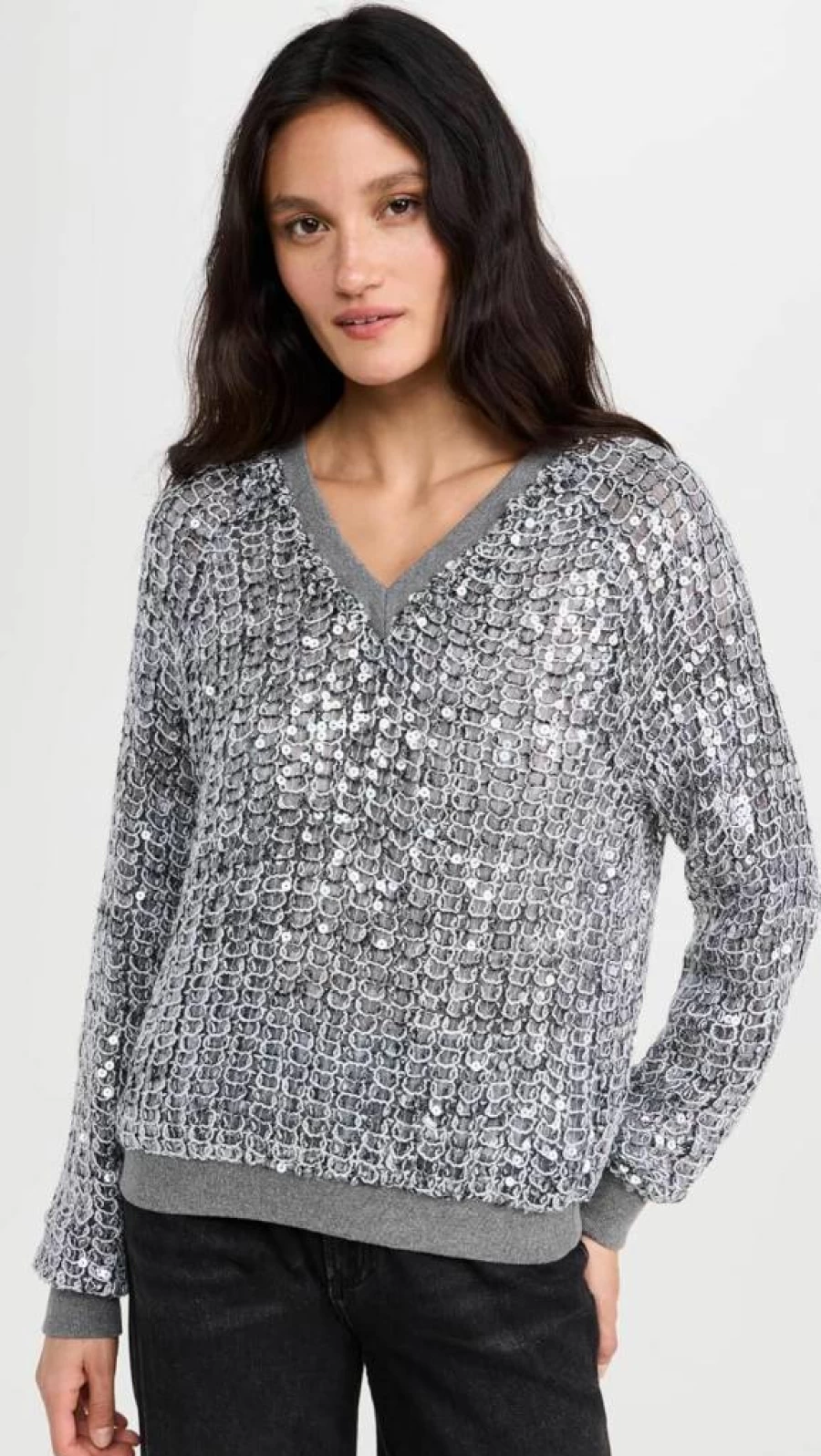 Le Superbe Women's Grey V-Neck Pullover Sweater - Soft Casual Knit Top