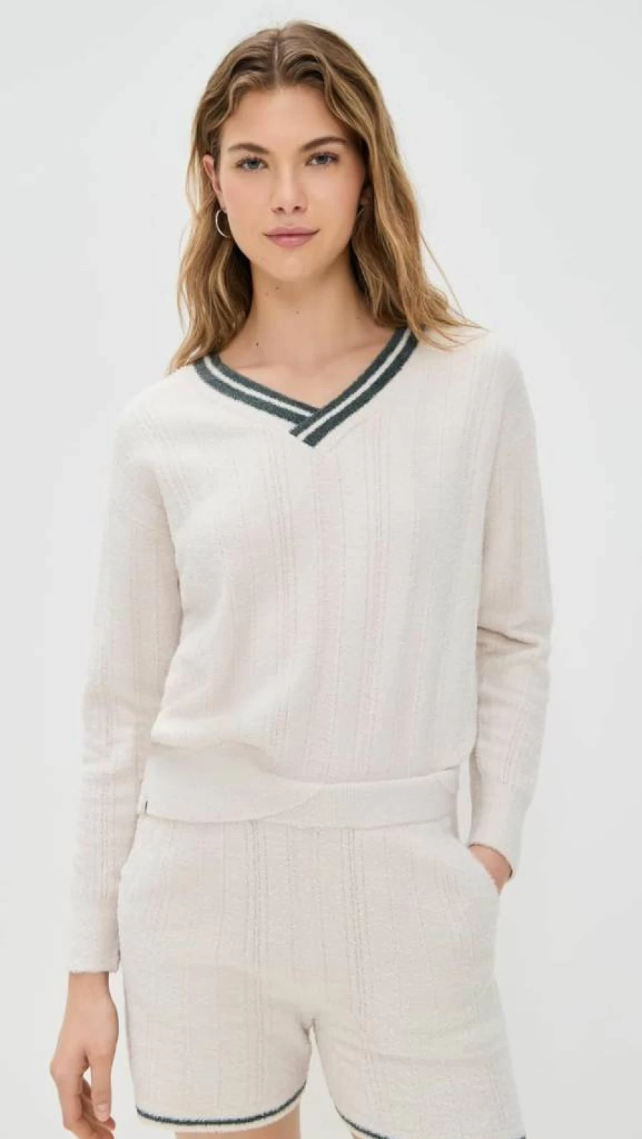 Barefoot Dreams Women's Cozy V-Neck Pointelle Knit Pullover Sweater