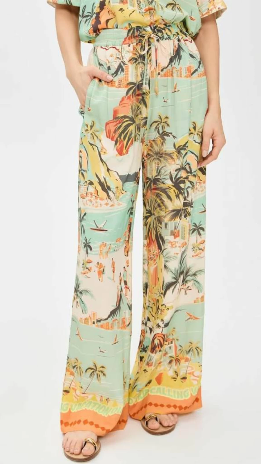 MINKPINK Women's Vacanza Drawstring Pants - Stylish Comfort for Summer Travel