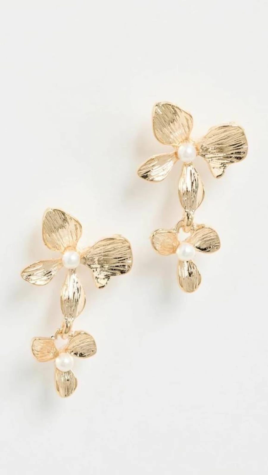 SHASHI Women's Apana Pearl Stud Earrings - Elegant Pearl Jewelry for Women