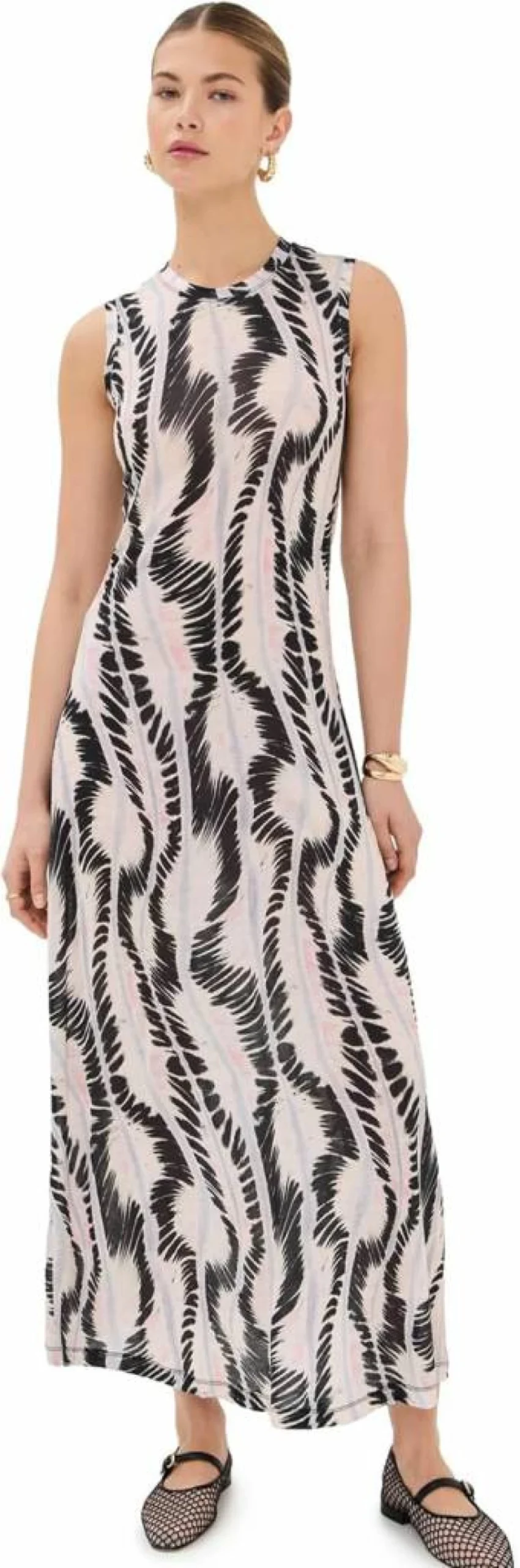 Ulla Johnson Orla Dress for Women - Elegant Floral Printed Maxi Dress with V-Neck and Long Sleeves