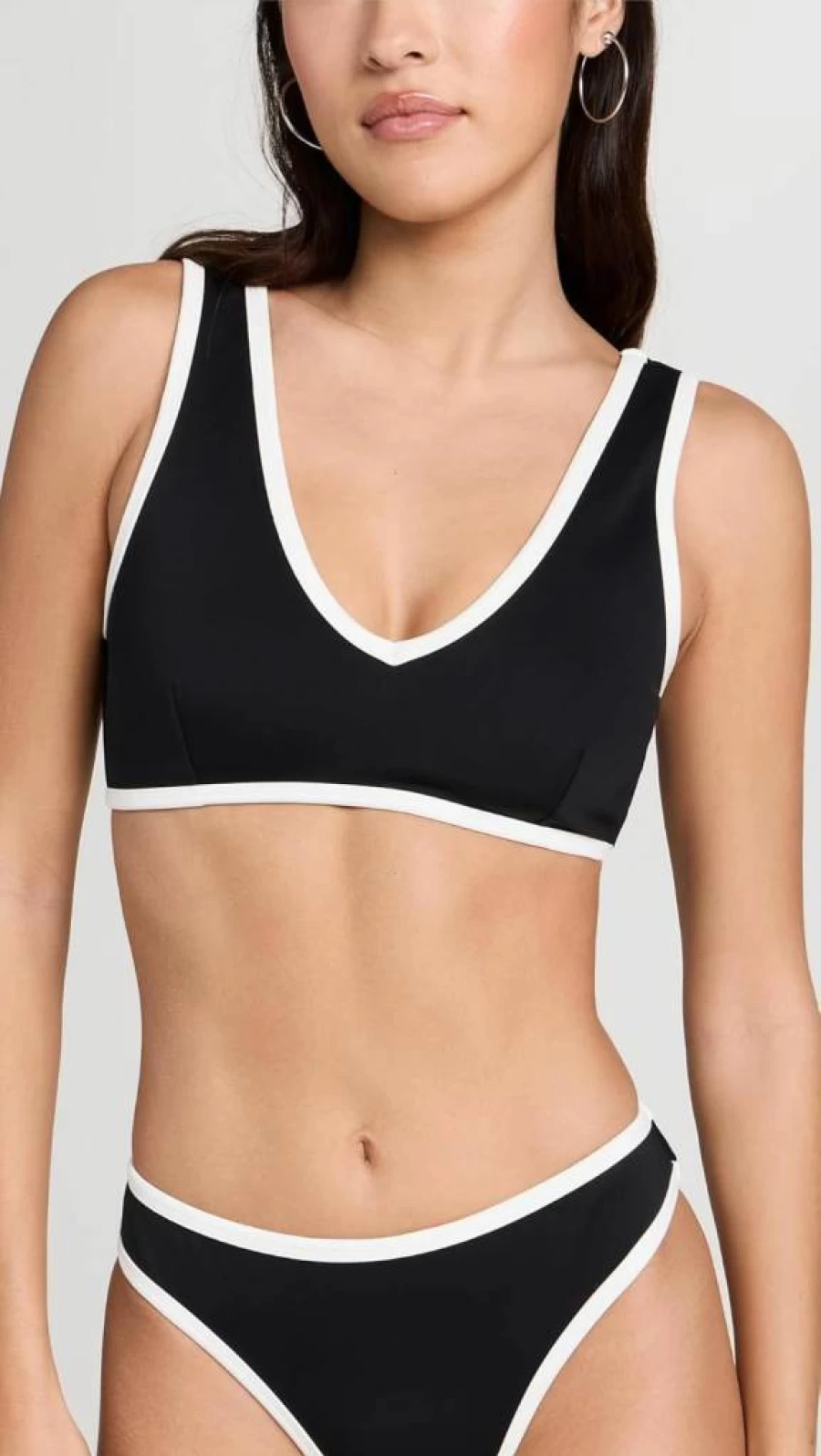 Good American Women's Varsity Support Top - Athletic Comfort Fit Workout Shirt