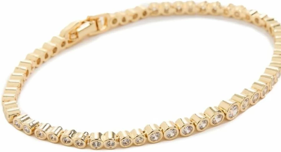 SHASHI Women's Tennis Bracelet with Graduated Bezel Design for Elegant Style