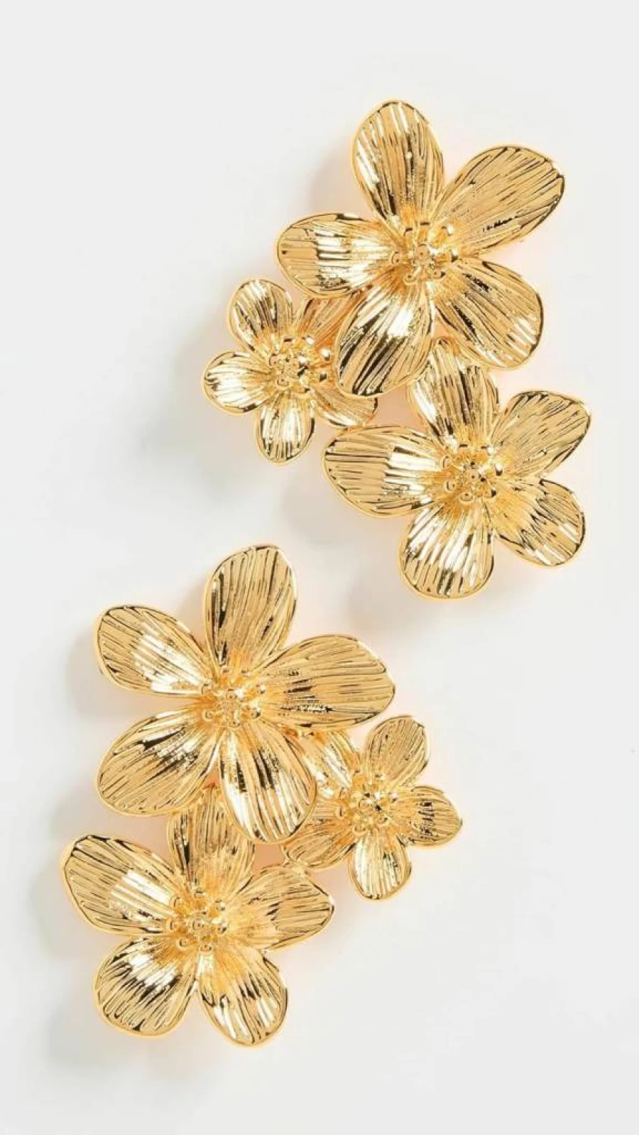 SHASHI Women's Botanique Stud Earrings - Floral Design Studs for Women