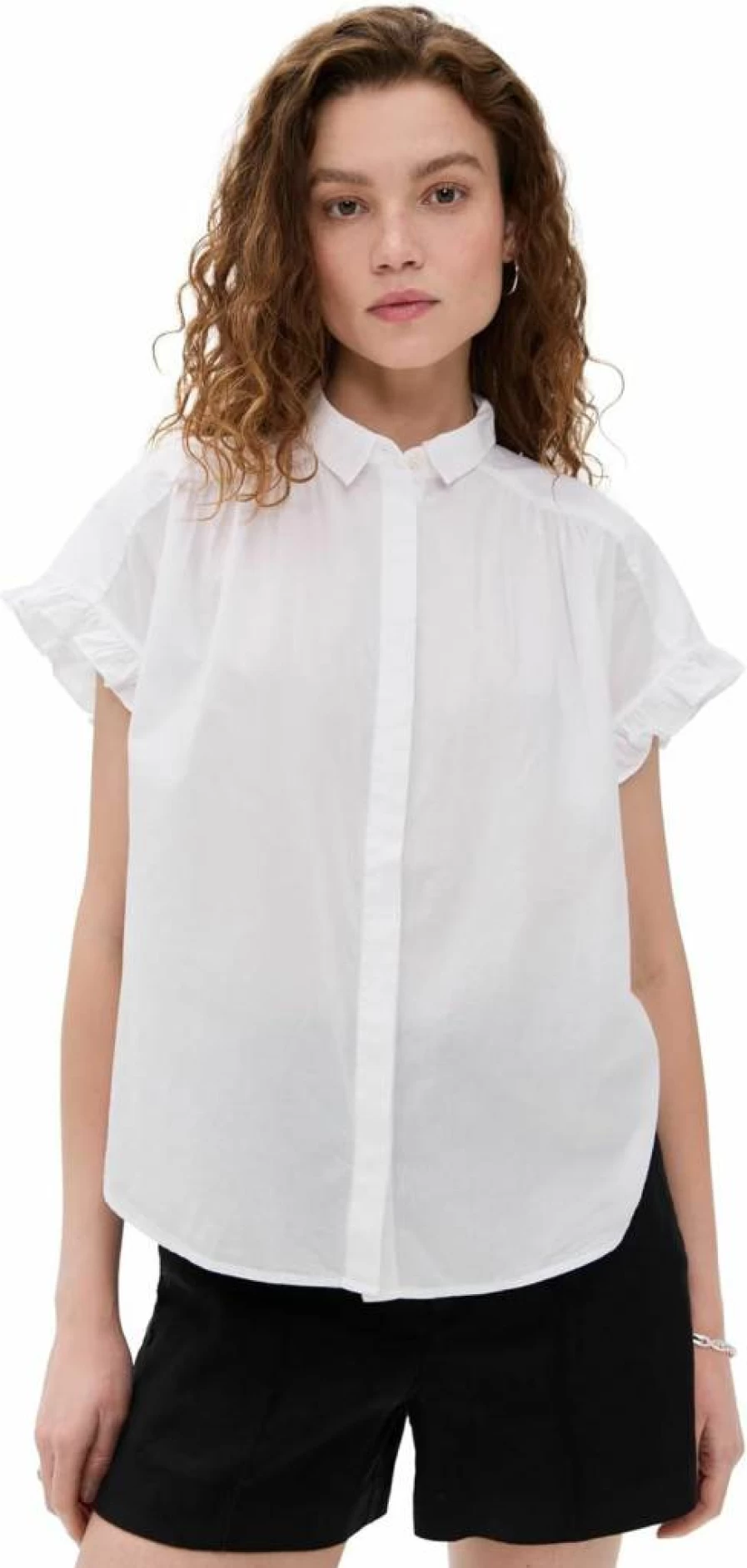 XIRENA Women's Noah Shirt - Stylish Casual Button-Down Top for Women