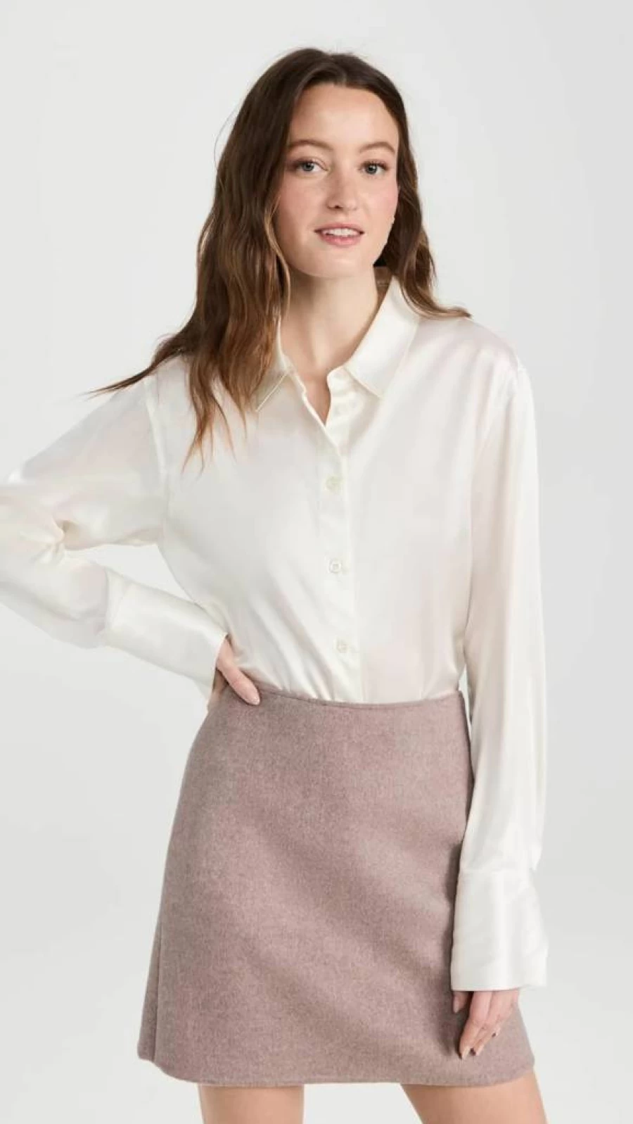 FRAME Women's The Standard Shirt - Classic Fit Button-Down Top for Women