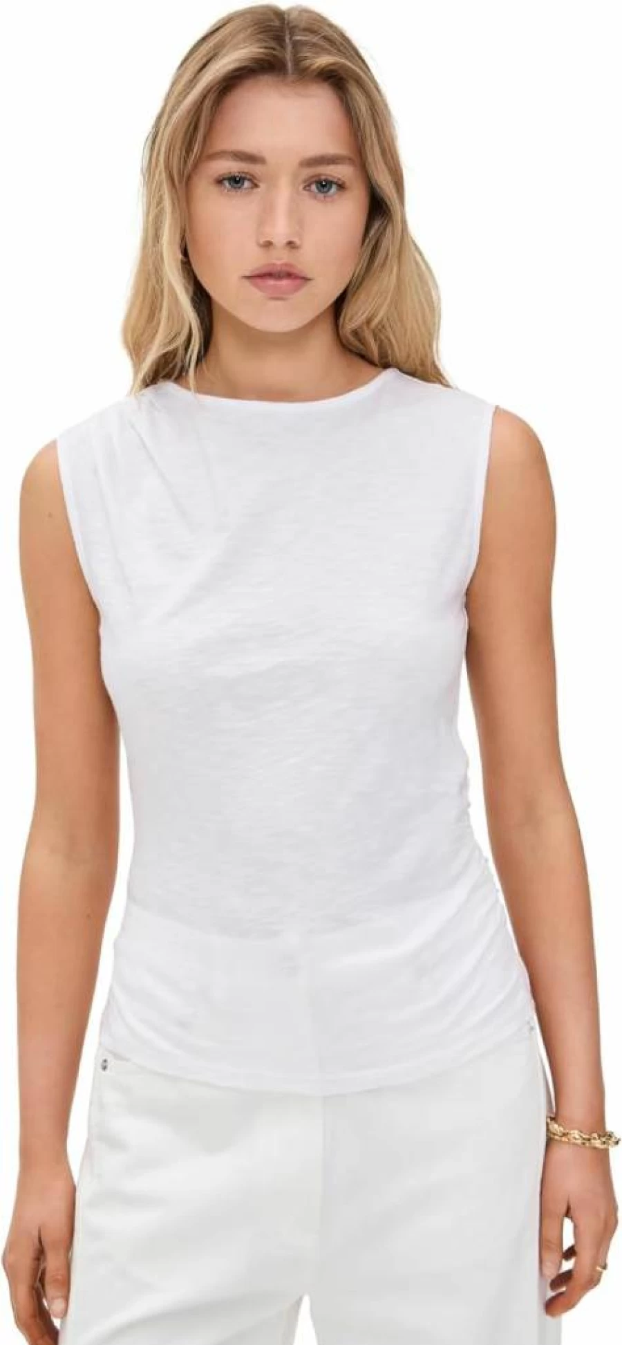 Veronica Beard Jean Women's Brody Tee - Stylish Casual Short Sleeve Top