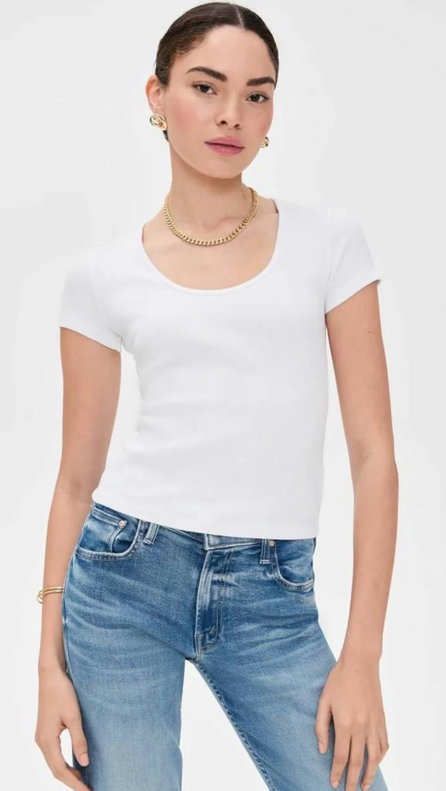 L'AGENCE Women's Brynlee Scoop Neck Short Sleeve Tee - Casual Comfort Fit Top