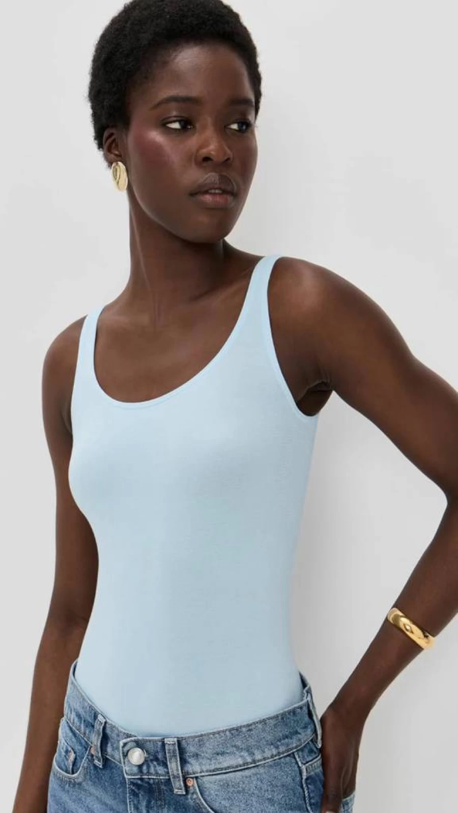 Wolford Jamaika String Bodysuit for Women - Seamless Slim Fit Sleeveless Scoop Neck Reinforced Armholes Iconic Design