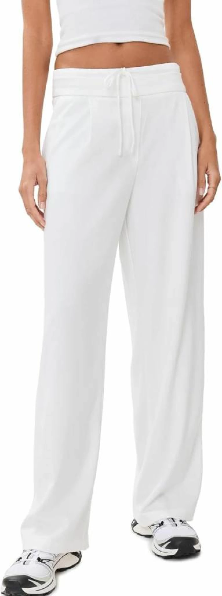 Lioness Women's Essential Pants - Comfortable & Stylish Everyday Wear