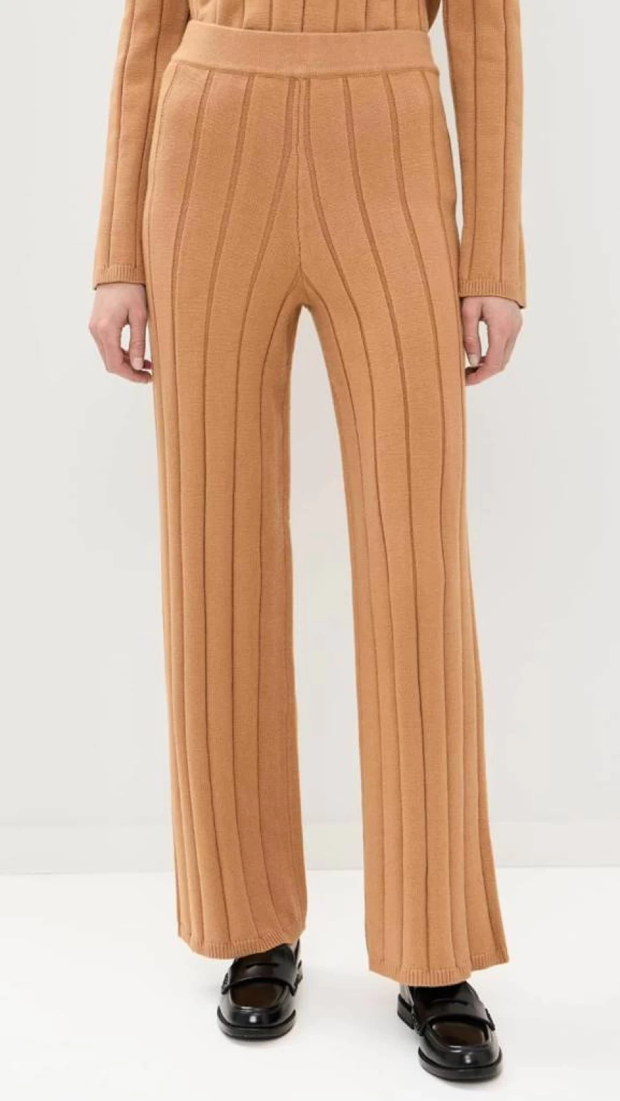 English Factory Women's High-Quality Textured Knit Pants - Comfortable & Stylish Trousers