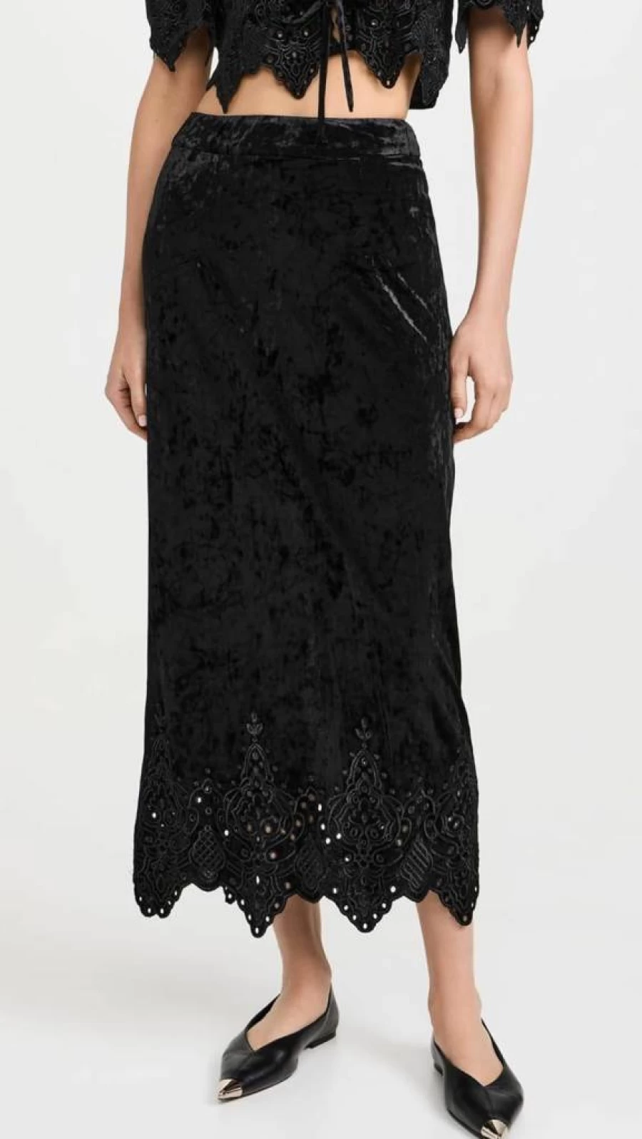 MOON RIVER Women's Velvet Midi Skirt with Eyelet Detail - Elegant H-Line Design