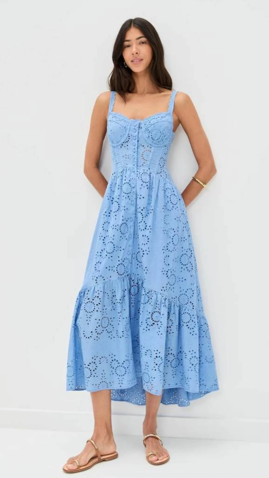 ASTR the Label Women's Yamila Dress - Elegant Flowy Style for Casual and Evening Wear