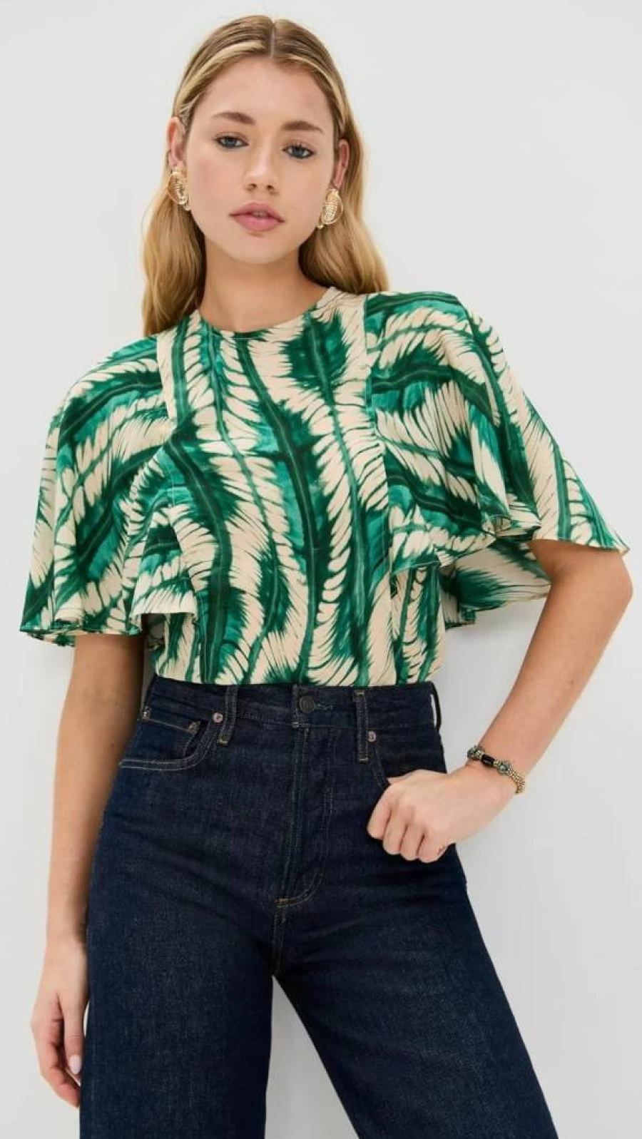 Ulla Johnson Women's Ada Top - Floral Printed Blouse with V-Neck and Puff Sleeves