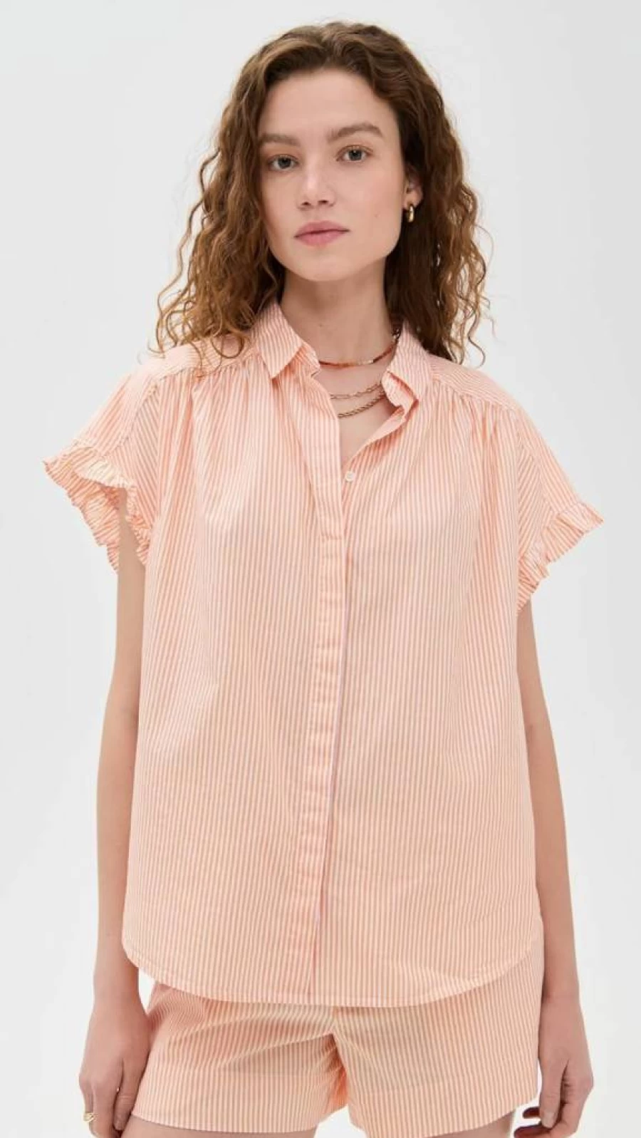 XIRENA Women's Noah Shirt - Stylish Casual Button-Up Top for Women