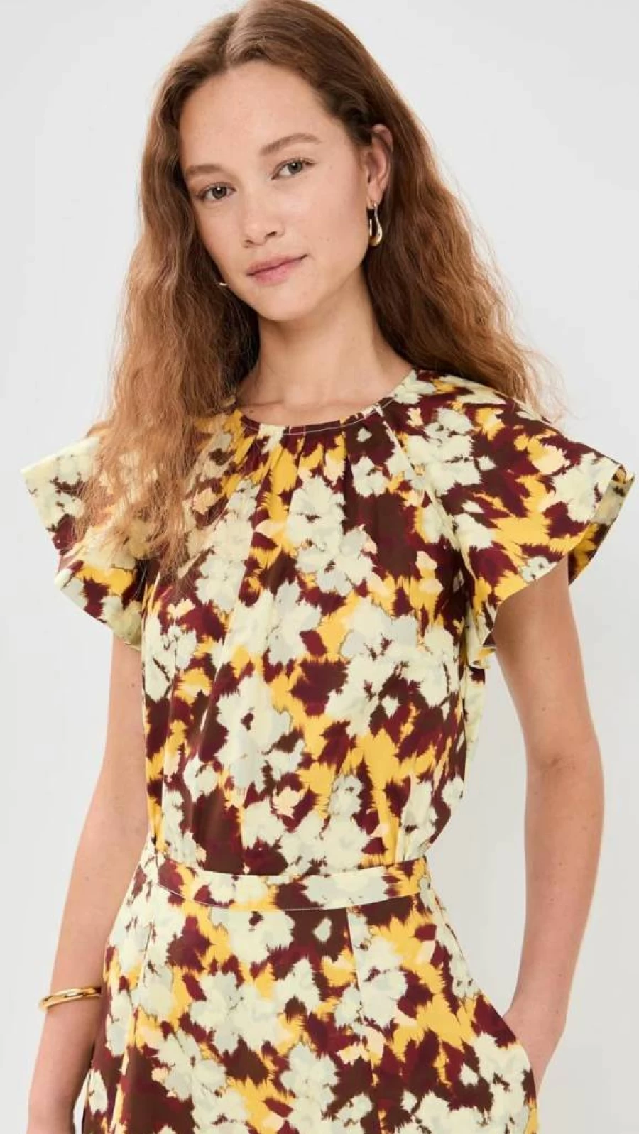 Ulla Johnson Women's Rumi Top: Floral Embroidered Blouse with V-Neck and Puff Sleeves