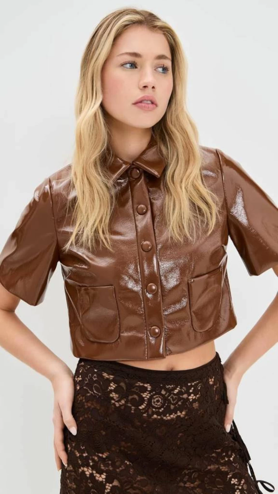 BAUM UND PFERDGARTEN Women's Beth Top - Stylish Casual Blouse for Women