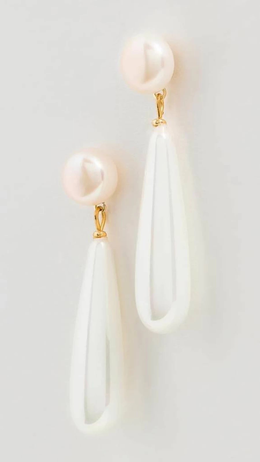 SHASHI Women's Linnea Pearl Stud Earrings - Elegant Pearl Jewelry for Women