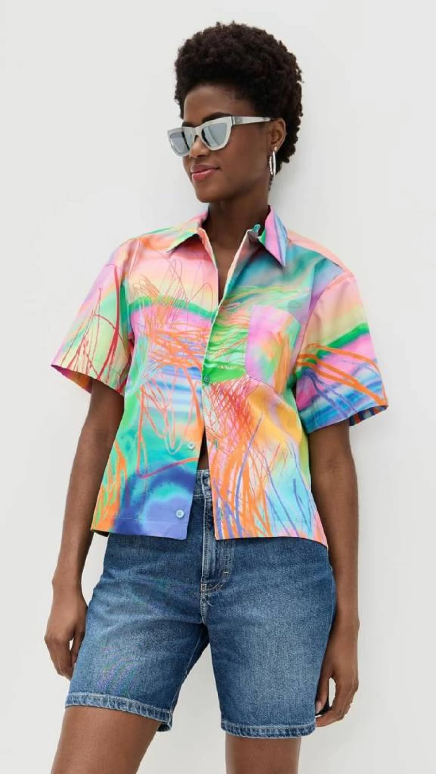 BruceGlen Women's Colorful Rainbow Scribble Print Cropped Casual Camp Shirt