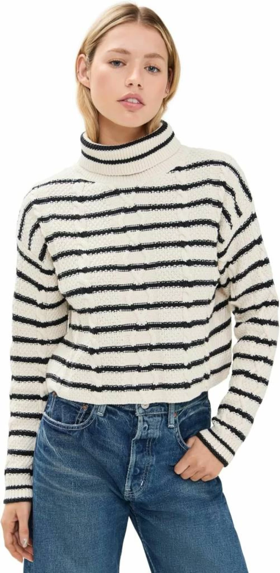 ASKK NY Women's Chunky Knit Cropped Cable Sweater Crewneck Pullover