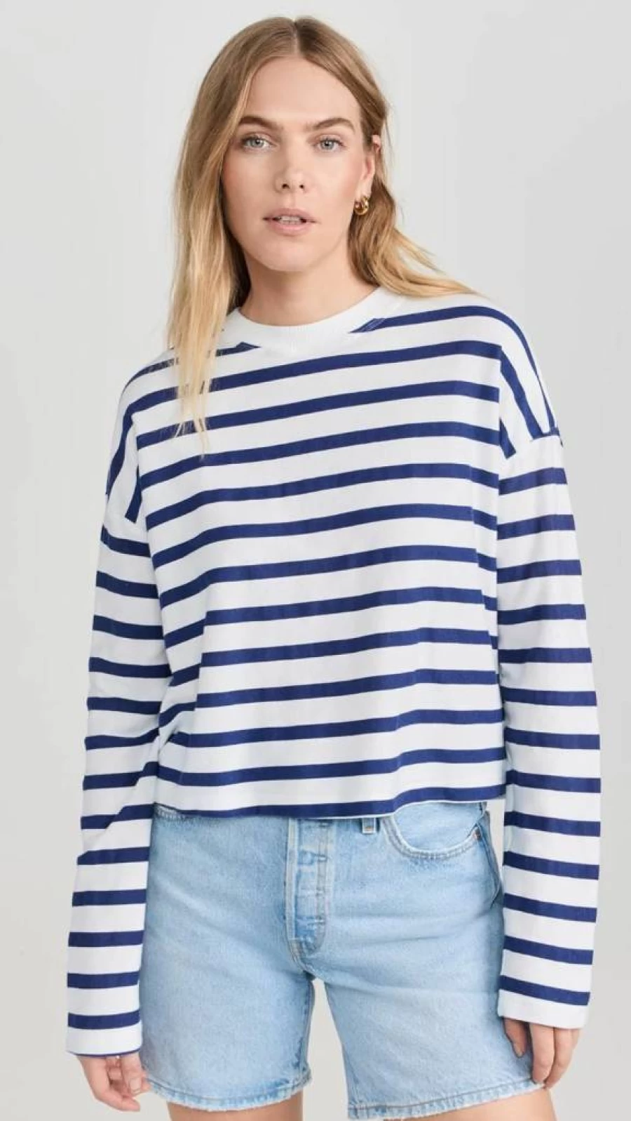 ASKK NY Women's Stylish Printed Cropped Long Sleeve T-Shirt Fashion Top