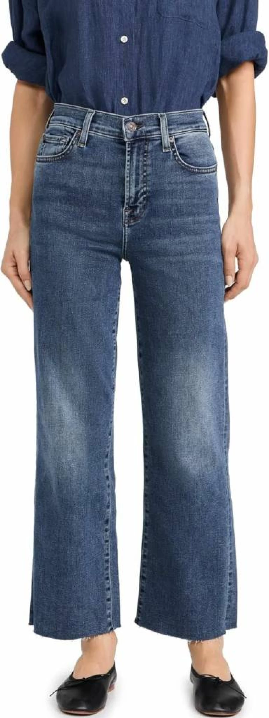 7 For All Mankind Women's Alexa Cropped Jeans with Raw Hem - Distressed Denim Shorts for Women