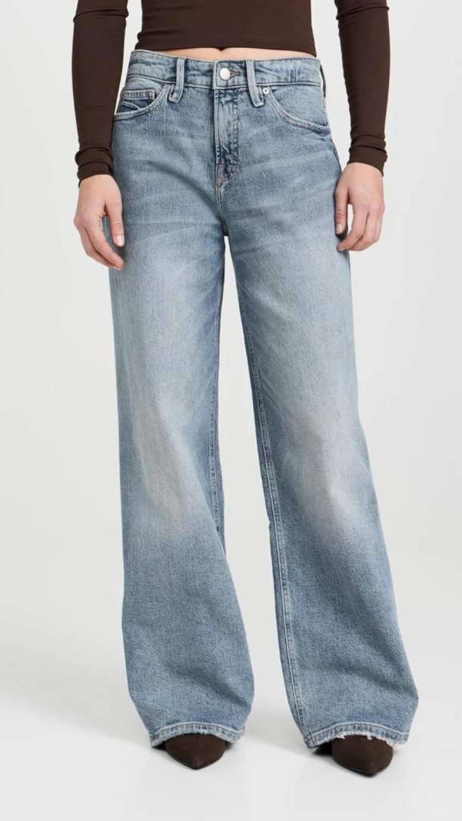 Good American Women's Petite Ease Jeans - Comfort Fit Denim for Petite Sizes