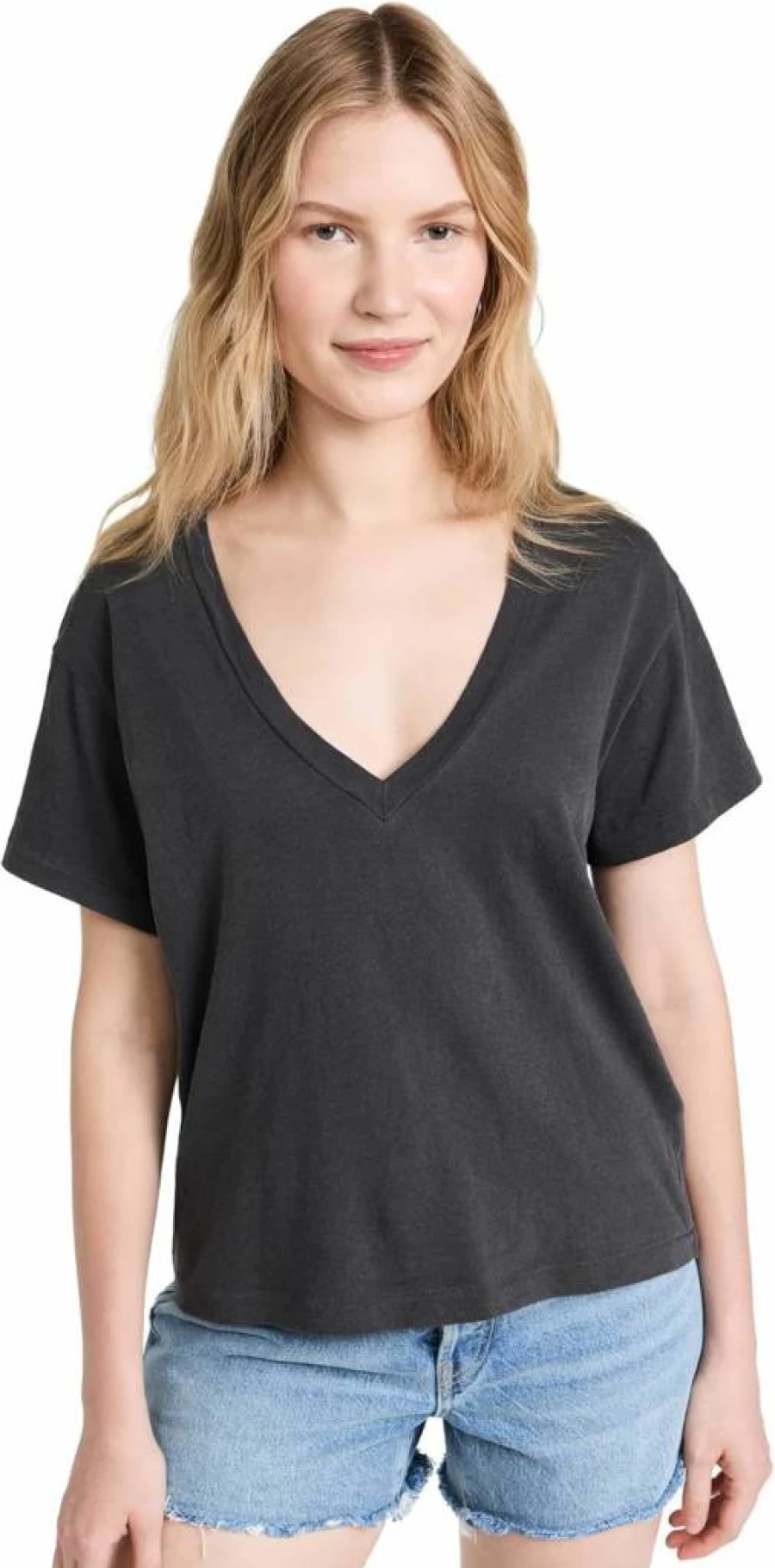 THE GREAT Women's V-Neck T-Shirt - Classic Comfort Tee
