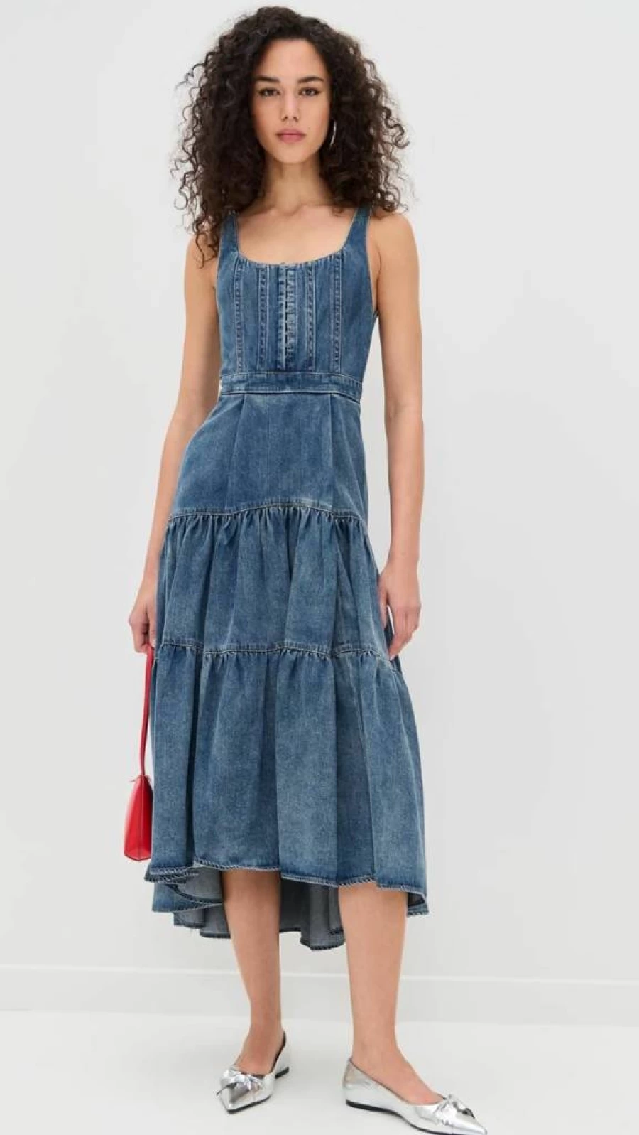 Alice + Olivia Women's Diana Denim Midi Dress - Structured Sleeveless Blue Jean Dress